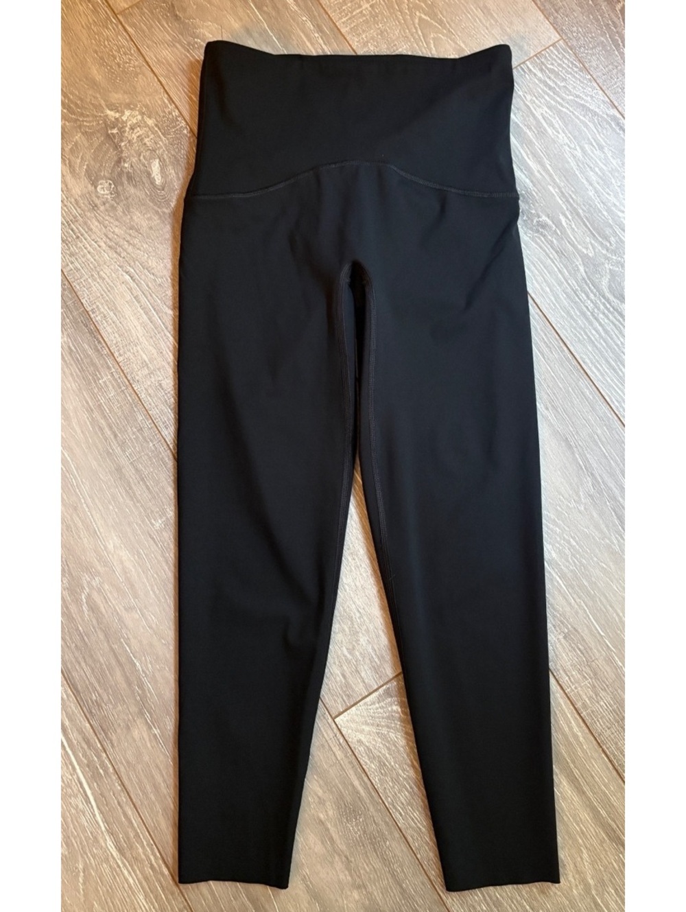 Spanx Booty Boost Black Cropped Leggings